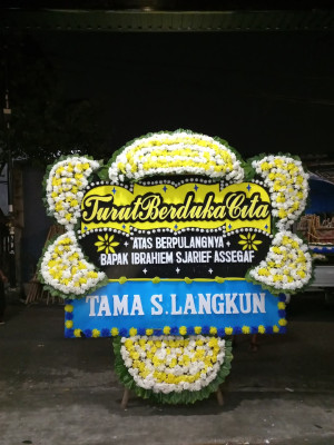 Papan Bunga Duka di Solok Sipin